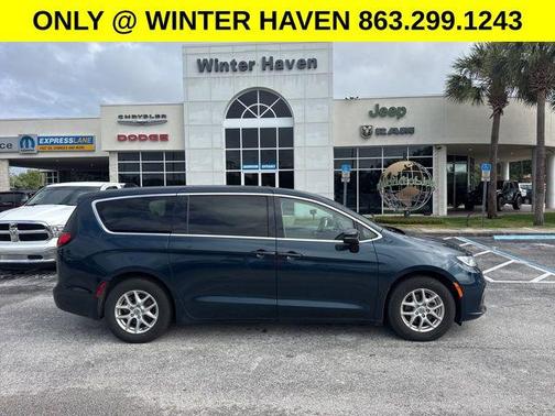 Blue Pearl 2023 Chrysler Pacifica Touring L