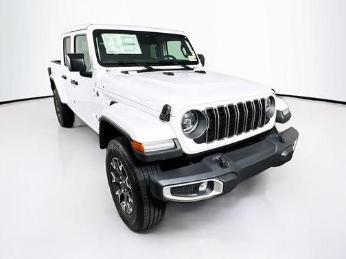 2026 Jeep Gladiator Sahara 4x4