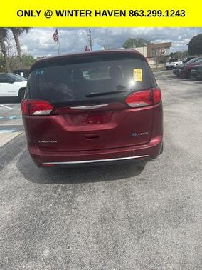 2018 Chrysler Pacifica Hybrid Touring Plus