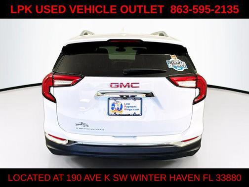 2023 GMC Terrain SLT