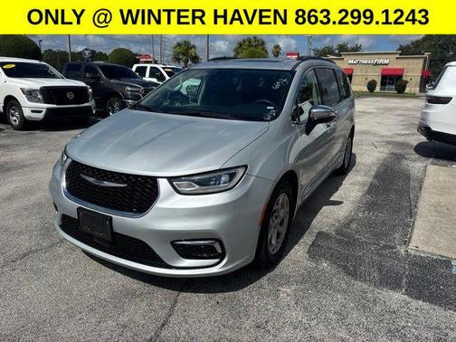 Silver Mist Clearcoat 2023 Chrysler Pacifica Limited