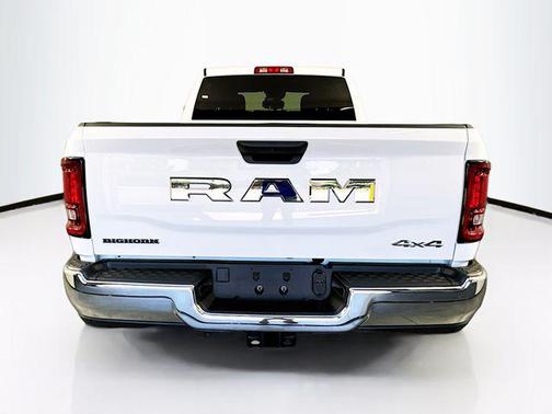 2025 RAM 2500 Big Horn Crew Cab 4x4 6'4' Box