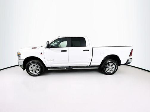 2025 RAM 2500 Big Horn Crew Cab 4x4 6'4' Box