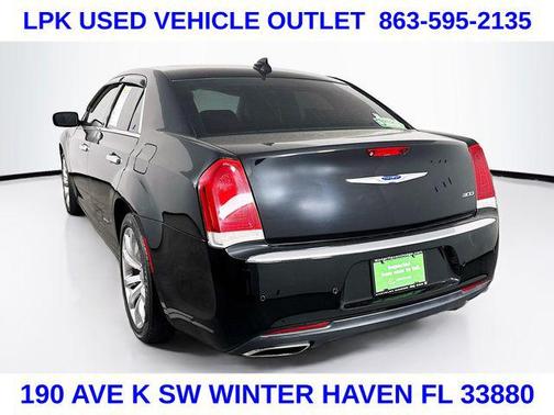 2018 Chrysler 300 Limited