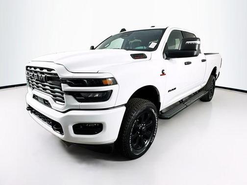 2025 RAM 2500 Big Horn Crew Cab 4x4 6'4' Box