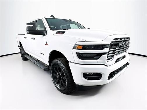 2025 RAM 2500 Big Horn Crew Cab 4x4 6'4' Box