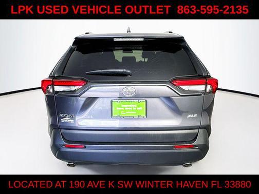 2019 Toyota RAV4 XLE