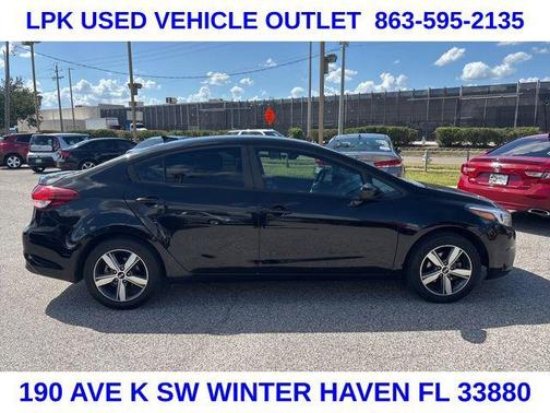 Aurora Black 2018 Kia Forte LX