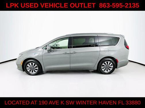 2021 Chrysler Pacifica Hybrid Touring L