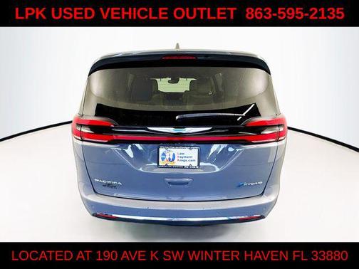 2021 Chrysler Pacifica Hybrid Touring L