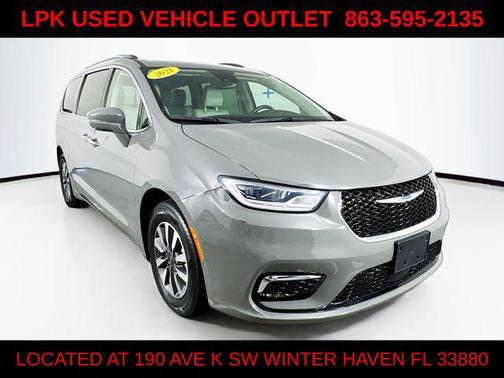 2021 Chrysler Pacifica Hybrid Touring L