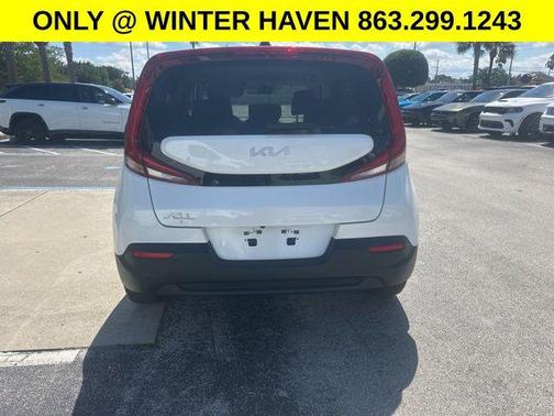Snow White Pearl 2022 Kia Soul LX