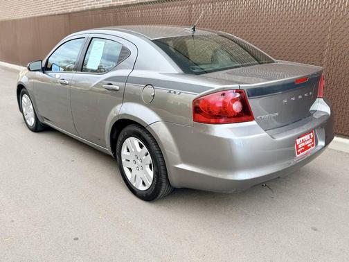 2012 Dodge Avenger SE
