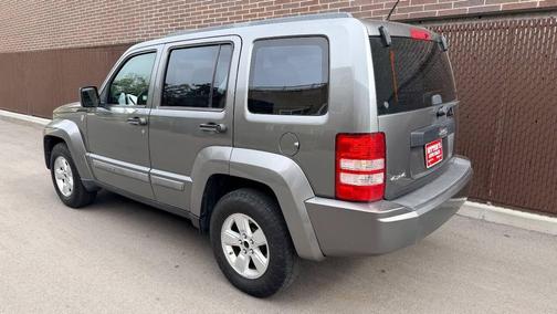 Mineral Gray Metallic Clearcoat 2012 Jeep Liberty Sport