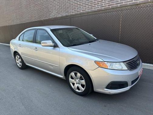 2010 Kia Optima LX
