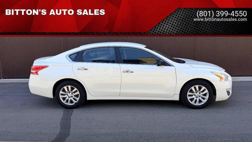Pearl White 2013 Nissan Altima 2.5 S