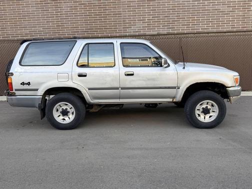 1991 Toyota 4Runner SR5 V6