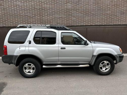 2001 Nissan Xterra XE-V6