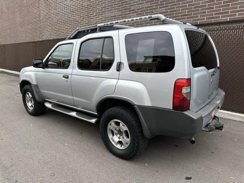 2001 Nissan Xterra XE-V6