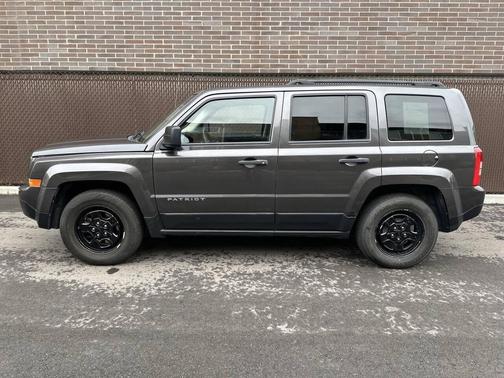 2016 Jeep Patriot Sport