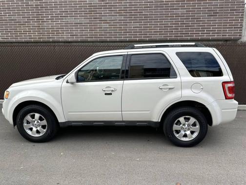 2009 Ford Escape Limited