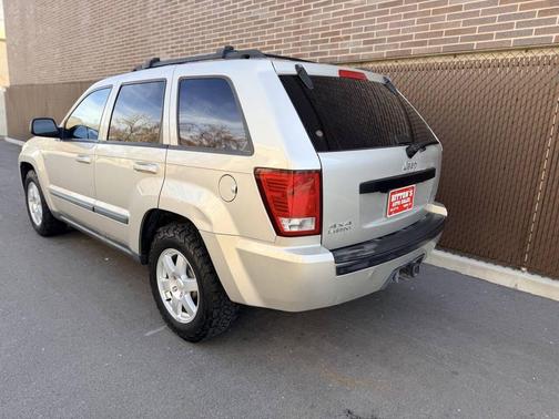 2009 Jeep Grand Cherokee Laredo