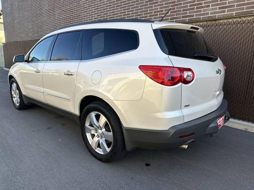 2012 Chevrolet Traverse LTZ
