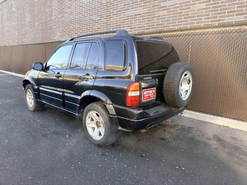 2003 Suzuki Grand Vitara Base 4WD 4dr SUV