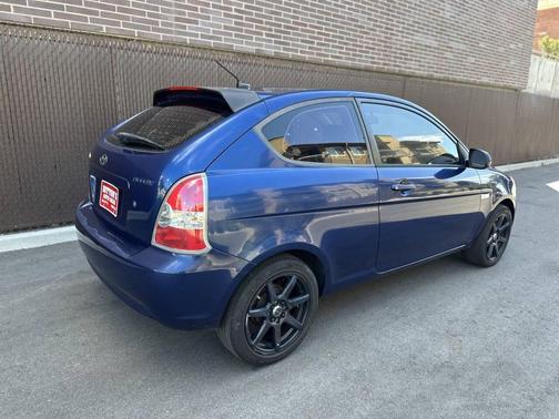 2011 Hyundai Accent GS