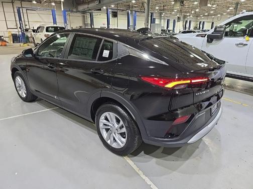 Ebony Twilight Metallic 2026 Buick Envista Preferred