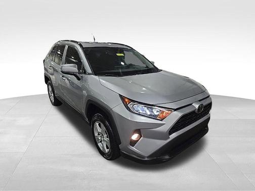 Silver Sky Metallic 2021 Toyota RAV4 XLE