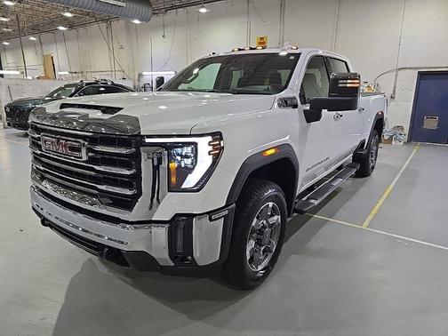 Summit White 2025 GMC Sierra 2500 SLT