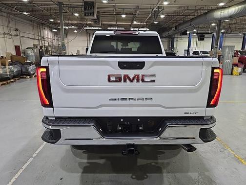 Summit White 2025 GMC Sierra 2500 SLT