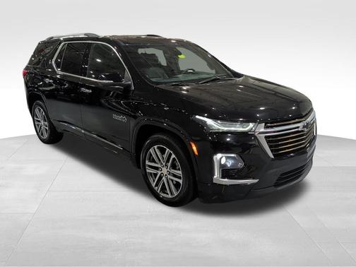Mosaic Black Metallic 2023 Chevrolet Traverse High Country