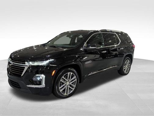 Mosaic Black Metallic 2023 Chevrolet Traverse High Country