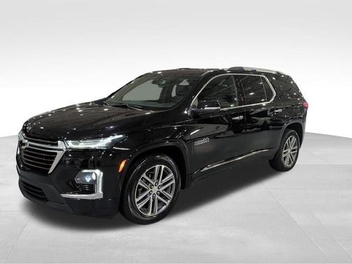 Mosaic Black Metallic 2023 Chevrolet Traverse High Country