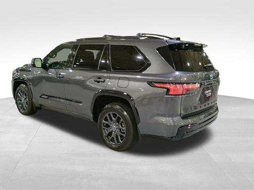 2023 Toyota Sequoia Platinum