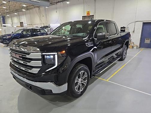 Onyx Black 2026 GMC Sierra 1500 SLE