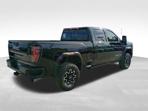 2025 GMC Sierra 2500 AT4X
