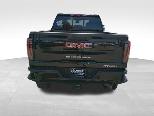 2025 GMC Sierra 2500 AT4X