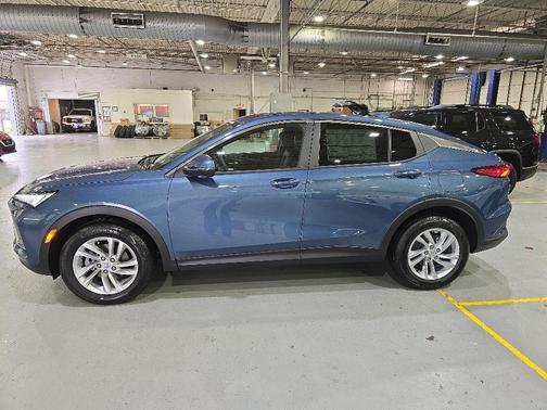 Ocean Blue Metallic 2026 Buick Envista Preferred