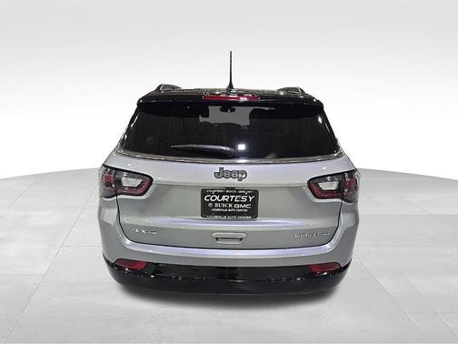Billet Silver Metallic 2022 Jeep Compass Limited