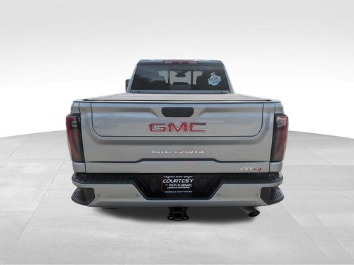 Sterling 2025 GMC Sierra 3500 AT4