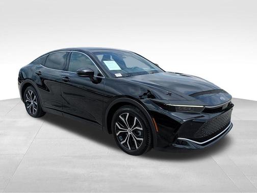 Black 2023 Toyota Crown XLE