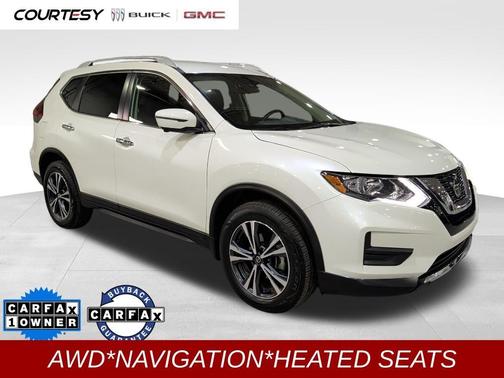 2020 Nissan Rogue SV