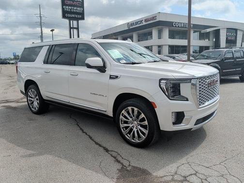 2023 GMC Yukon XL Denali