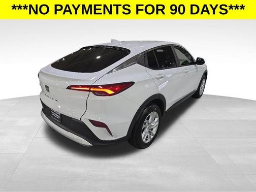 Summit White 2026 Buick Envista Preferred