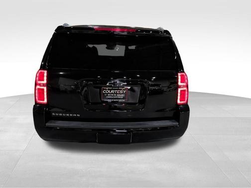 2020 Chevrolet Suburban LT