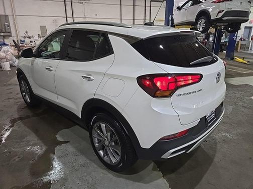 White Frost Tri-Coat 2020 Buick Encore GX Select