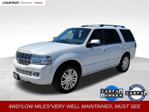 White Platinum Tri-Coat Metallic 2011 Lincoln Navigator Base